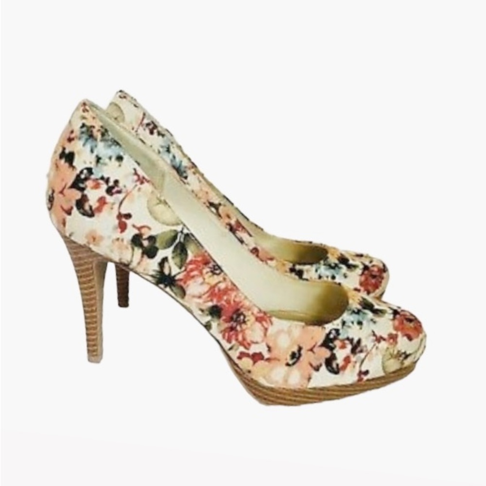 Christian Siriano Pastel Floral Platform Pump